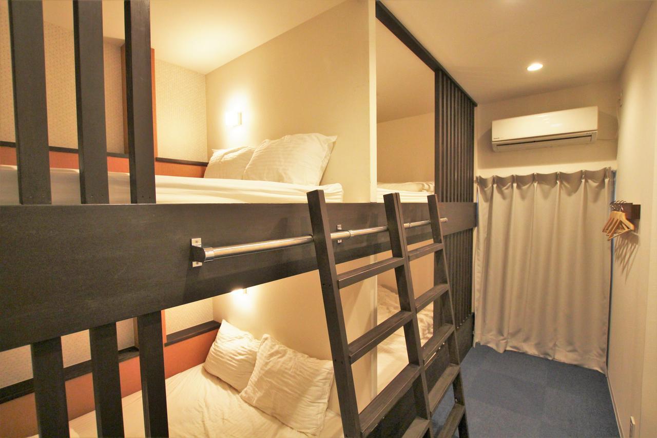 Sekai Hotel Ayame Osaka Exterior photo